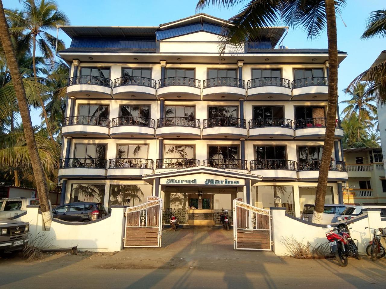 Hotel Murud Marina Exterior foto